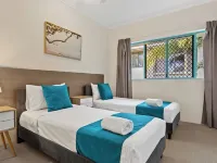 Coral Sands Beachfront Resort Hotels in Trinity Beach