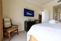 3BR Family Apartment for 8 Peaceful Residential Retreat - balcony