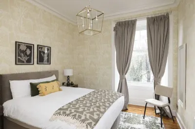 JOIVY Stylish 2bed Flat Near Calton Hill Hotels in Royal Mile
