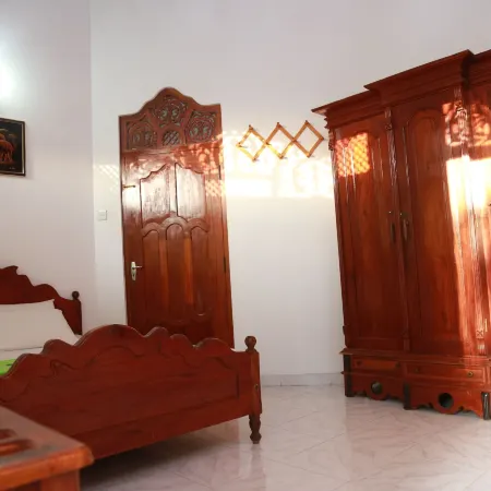Sumal Villa
