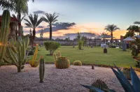 팔레 아마도르  호텔