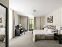 維爾紐斯安伯頓大教堂廣場飯店 維爾紐斯聖凱薩琳教堂附近的飯店