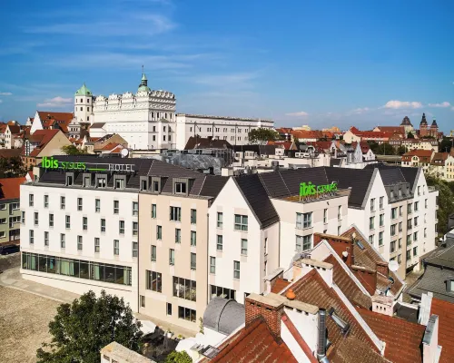 Ibis Styles Szczecin Stare Miasto  (Old Town) Hotels near Central Cemetery