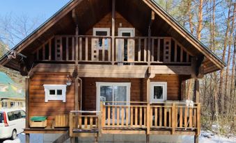 HAL Cottage