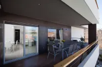 Basic Mansion + (Mandalina-Šibenik) Hotels in Brodarica