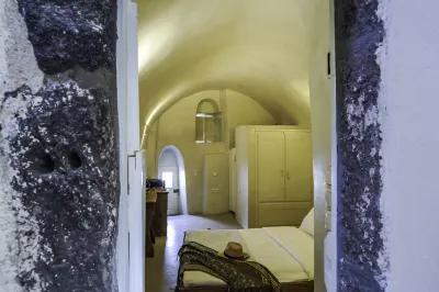 Exi Castle Suites Hotels in Pyrgos