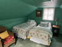 Cozy1890's Bungalow in Historic Georgetown. Ski Nearby. Hotels in Georgetown