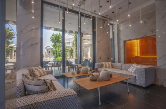 Villa Geba Boutique Hotel Отели рядом с достопримечательностью «Королевский пляж»