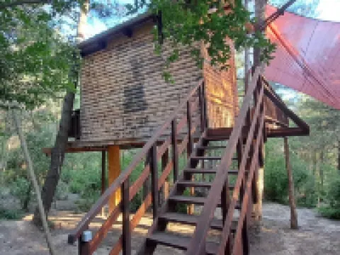 TreeHouses Ljubač Glamping Robinson Hotels in Opcina Razanac