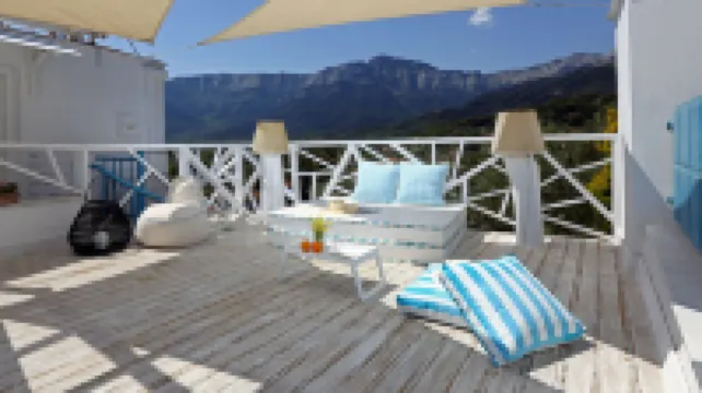 Mare Monte Small Boutique Hotel