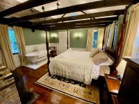 Silsbee's by Daniels House