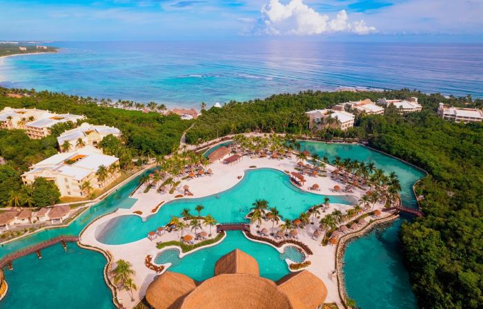 Grand Palladium Select White Sand Resort & Spa - All Inclusive