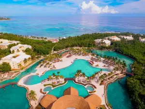 Grand Palladium White Sand Resort & Spa - All Inclusive