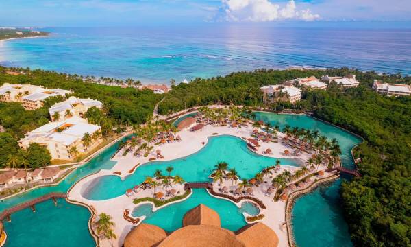 Grand Palladium Select White Sand Resort & Spa - All Inclusive