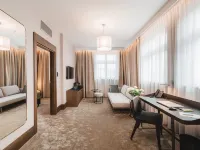 Rezydencja Sowa Hotels near Granaries