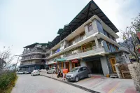 Misty Hills Hotels near Rohtang Pass