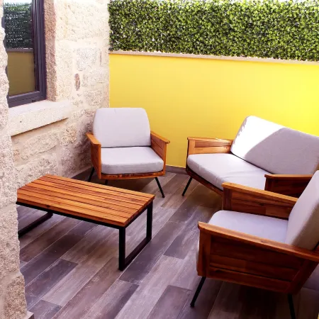Alojamento Girassol - Guest House - Quarto Com Casa de Banho Privativa