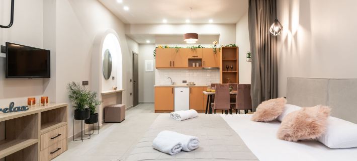 Bella Vacanza Studios - 450m from the Beach, by ZanteWize Hotele w: Planos