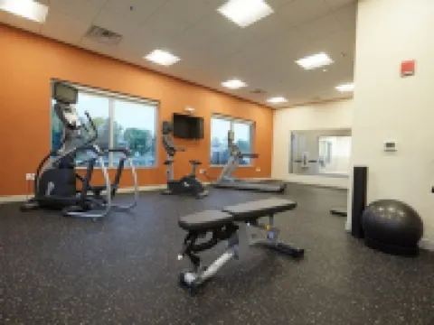 Gundersen Hotel & Suites Hotels in La Crosse
