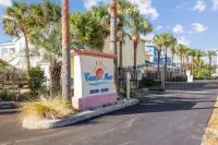 Casa Del Mar by Book That Condo - parking