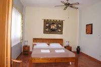 ทรอปิคาน่า บีช วิลล่า แอท วีไอพี รีสอร์ต