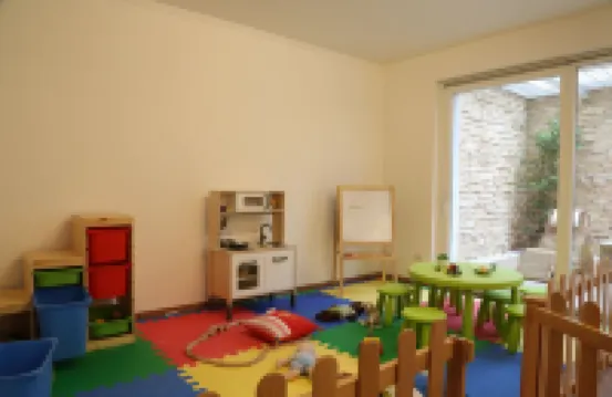 萊昂納多庭苑公寓酒店