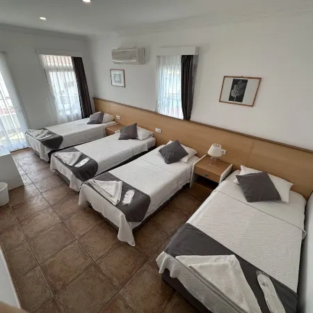 Mimosa Pension