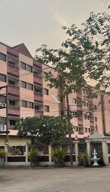 รูปภาพของเมืองทองแมนชั่น