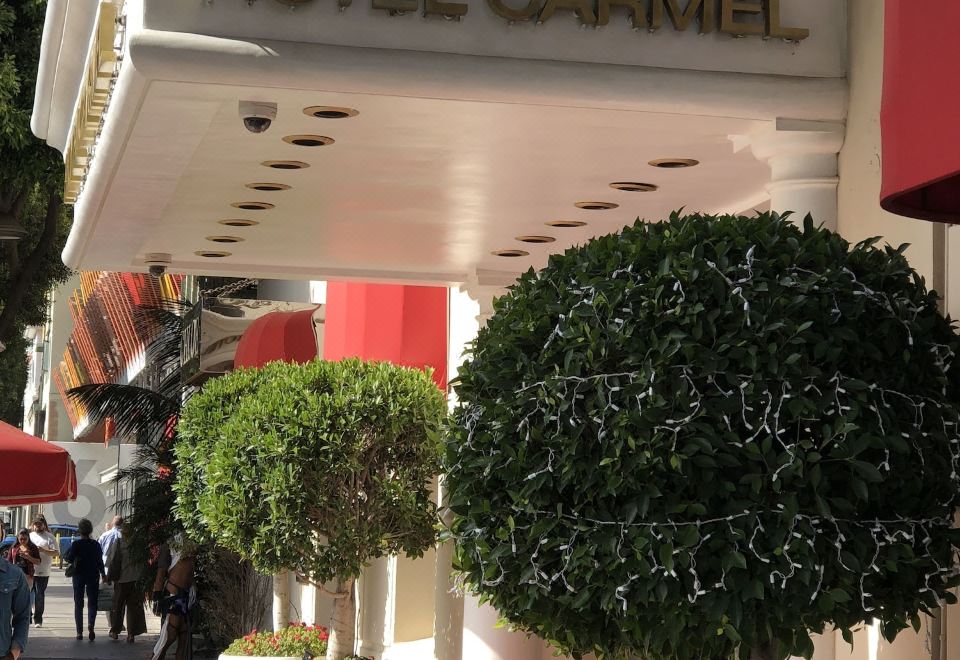 호텔 카멜 바이 더 시