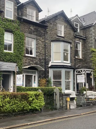 Hillsdale B&B in Ambleside Отели рядом с достопримечательностью «Райдал Кейв»