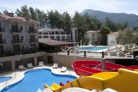 Pine Valley Hotel Oludeniz - สวนน้ำ