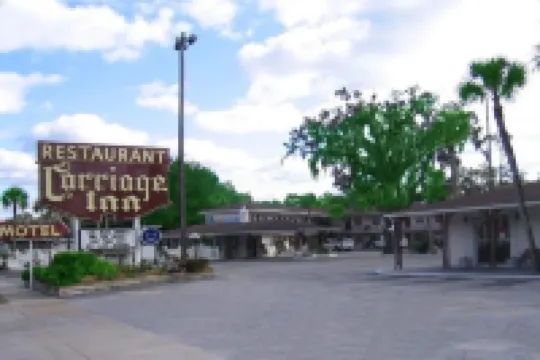 Carriage Inn Motel