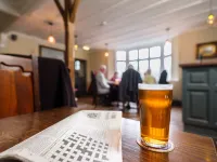 The Wheatsheaf at Beetham - С баром