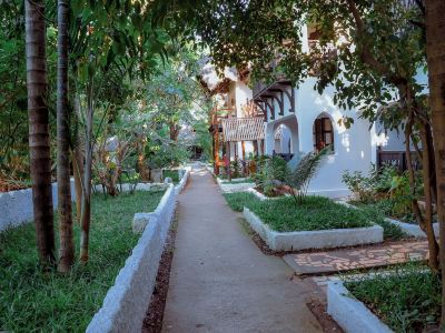 Langi Langi Beach Bungalows