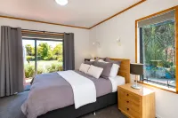 Lawn Cottages - Homestays