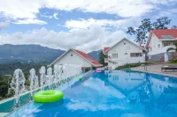 The Fog Munnar (Resort & Spa) - Pools