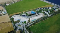 Sovereign Beach Hotel Hotels near OLIVESHOP