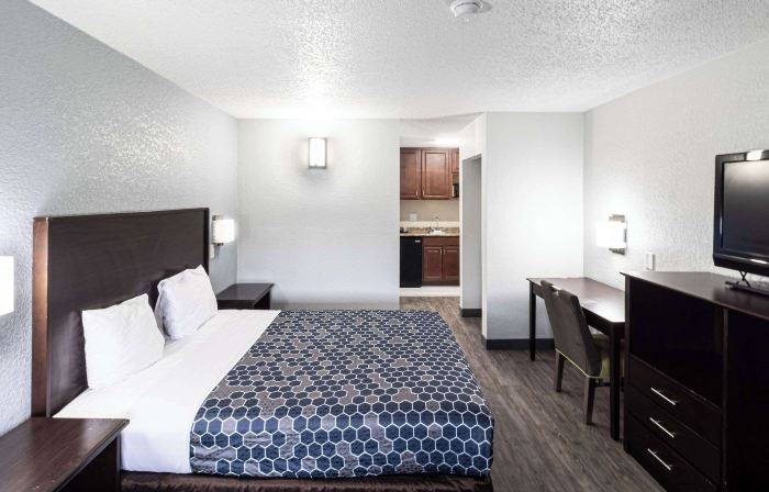 Rodeway Inn at Fort Lee