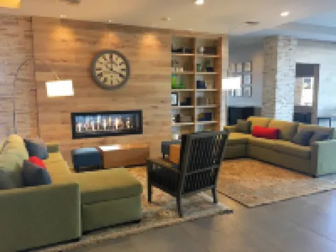 ซันโคสต์ พาร์ค โฮเทล อนาไฮม์ รีสอร์ท, แทปเพสทรี บาย ฮิลตัน โรงแรมในอนาไฮม์