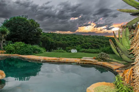 Spion Kop Lodge Отели в г. Утхукела