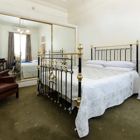 Criterion Hotel Warwick