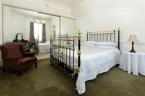 Criterion Hotel Warwick Hotels in Warwick