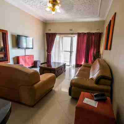 Sherbourne Nkana West Apartments Rooms