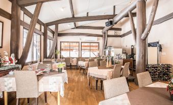 Kunugi Relaxation with 4 Modern Rooms
