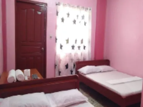 Ludy's Pension House Hotels in Carles