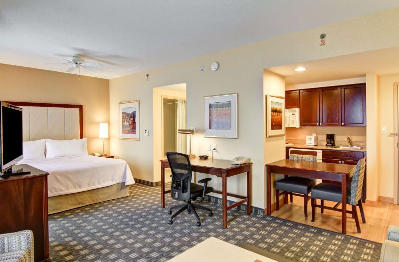 Homewood Suites by Hilton Toronto-Mississauga