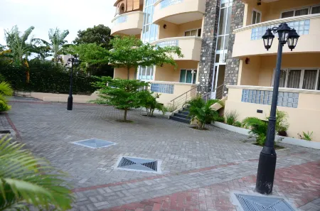 Blue Bay Holiday Resort