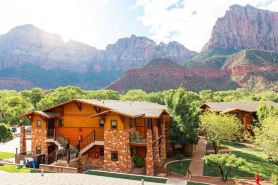 Cable Mountain Lodge