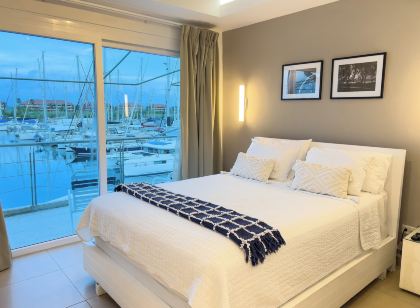 Marina Hotel at Shelter Bay