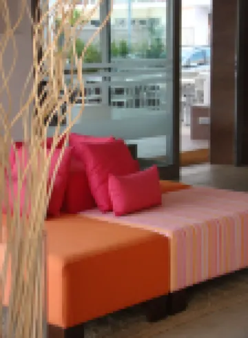 弗萊明50號公寓式酒店 - 限成人